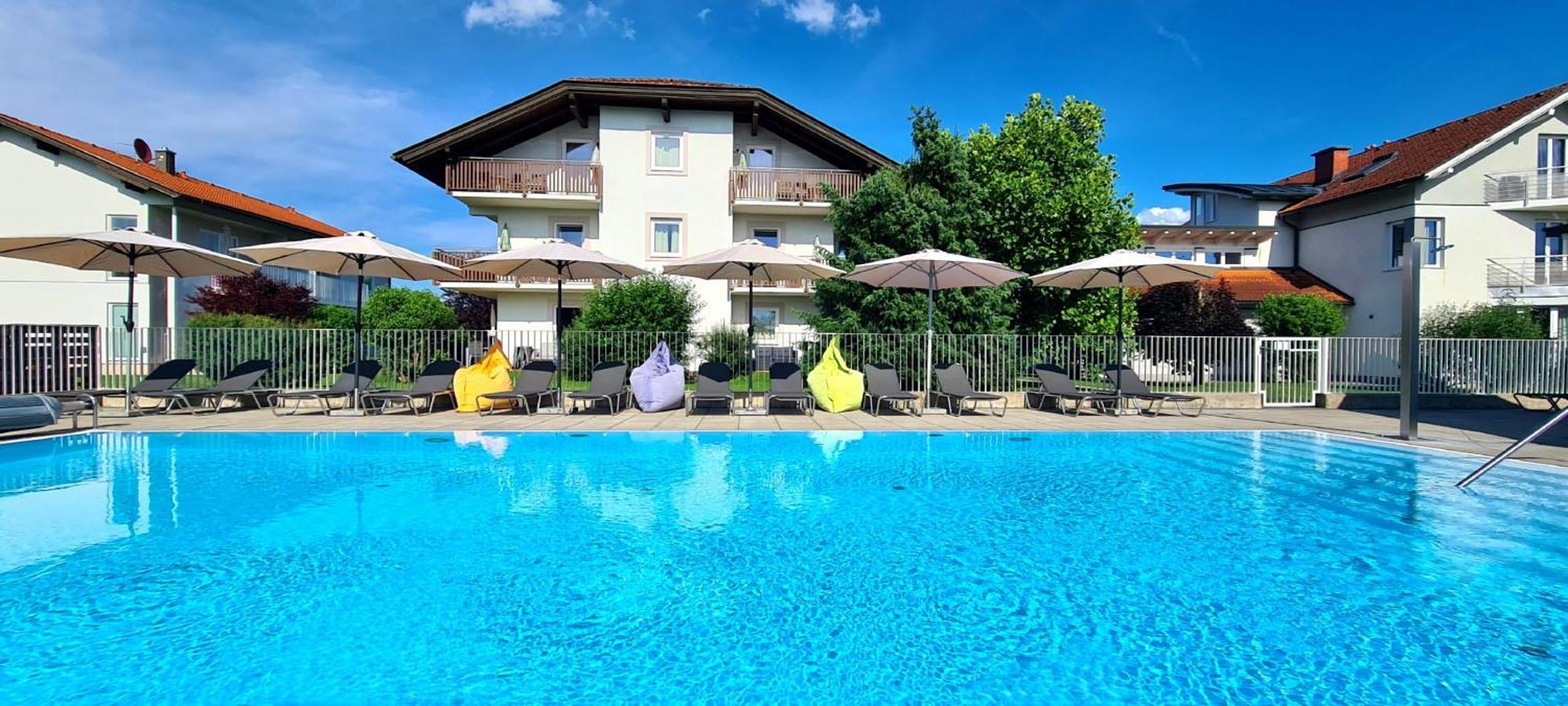 Ferienpark Scheiber Unterburg am Klopeiner See Екстериор снимка